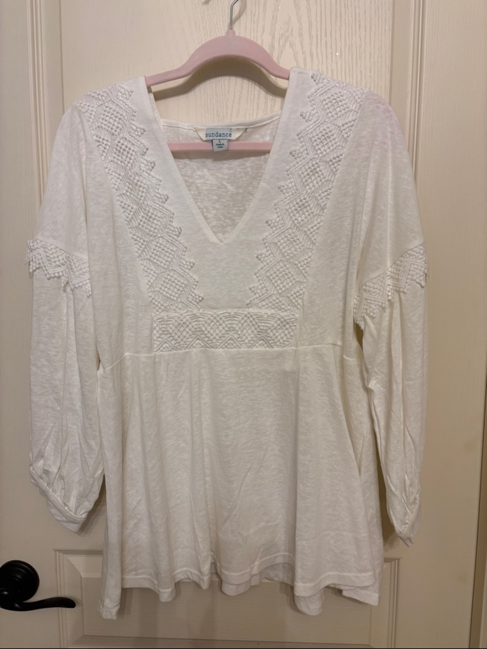 Sundance White linen/cotton blend Embroidered V-Neck Tunic